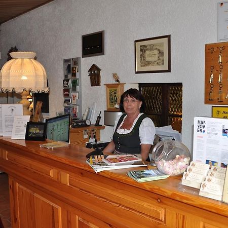 Hotel & Restaurant Bei Hoelzchen Hannover Kültér fotó
