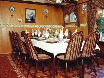 Hotel & Restaurant Bei Hoelzchen Hannover Kültér fotó