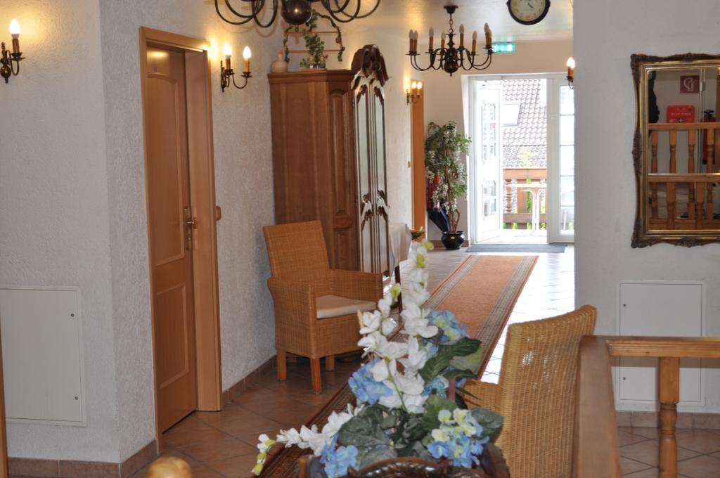 Hotel & Restaurant Bei Hoelzchen Hannover Kültér fotó