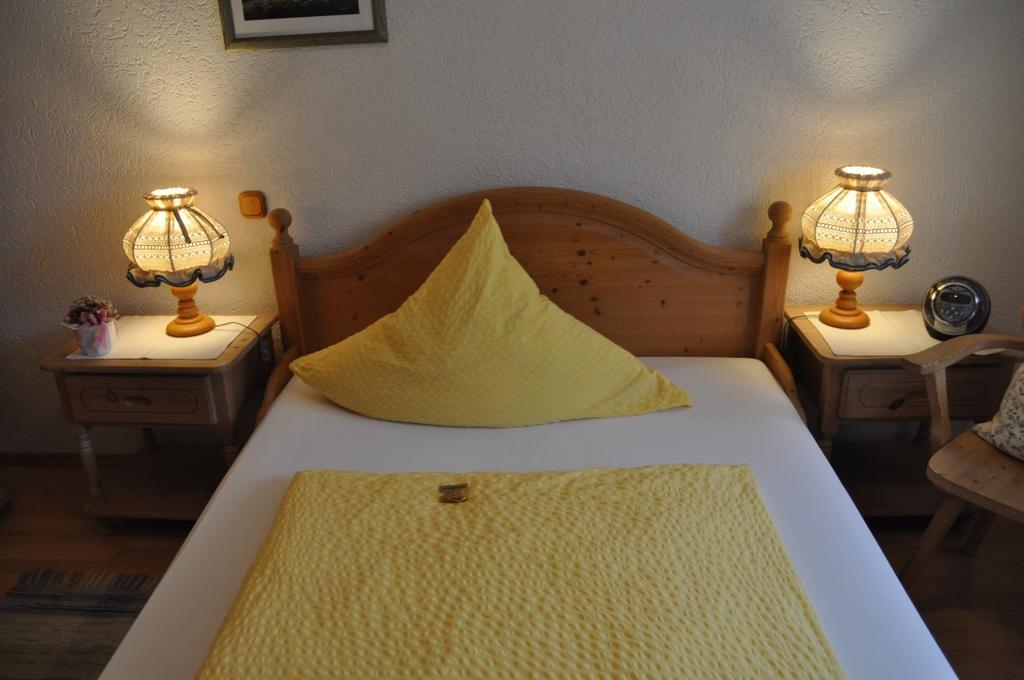 Hotel & Restaurant Bei Hoelzchen Hannover Kültér fotó
